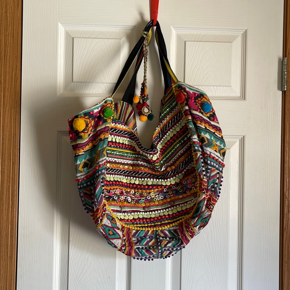 Expressions NYC bag